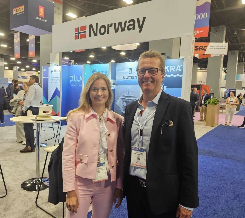 Norske Maritime Eksportører er sentrale i arbeidet med å la norsk maritim industri markedsføre seg, som her under Seatrade Cruise Global i Miami. Fra venstre prosjektdirektør Nini C. Paulsen og CEO Erlend Prytz.