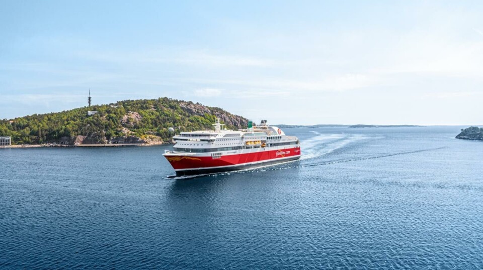 Fjord Line inviterer til julefeiring på MS 'Stavangerfjord' 1. juledag. Skipet ligger da til kai ved Jektevikterminalen i Bergen..