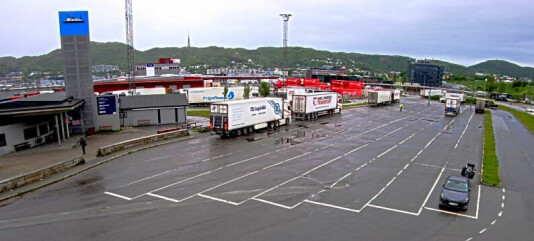 Bøtelegger ulovlig parkering på Bodø fergekai
