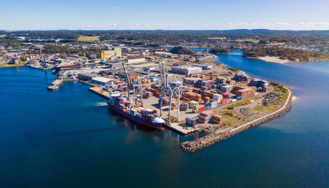 Revet i Larvik Havn. Revet i Larvik Havn.