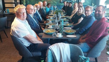 Det ansatte i Helgeland Havn samlet til avslutningslunch for havnedirektøren. Det ansatte i Helgeland Havn samlet til avslutningslunch for havnedirektøren.